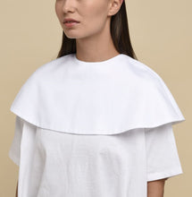 Load image into Gallery viewer, Cape Collar - white
